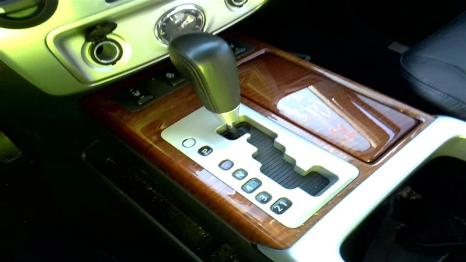 Cambio de transmisión QX56 2010 30564697 Foto 1 de 4