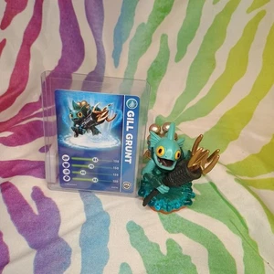 Skylanders Giants Gill Grunt Figur mit Stat Karte - Bild 1 von 8