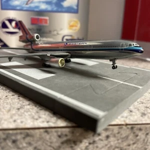 GJ LE 400 scale diecast model Eastern Airline DC10-30 Commercial Airliner N391EA - Picture 1 of 12