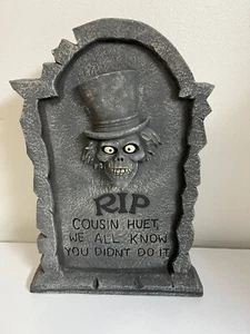 NIB Disney Haunted Mansion Big Fig Figure Tombstone Hat Box Ghost - Cousin Huet - Picture 1 of 5