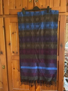Large Warm Woolly Scarf Used Vgc - Picture 1 of 3