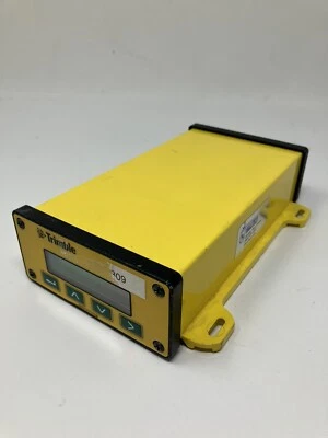 Trimble AgGps 332 GPS Receiver P/N 55581-00 - Image 1 of 4