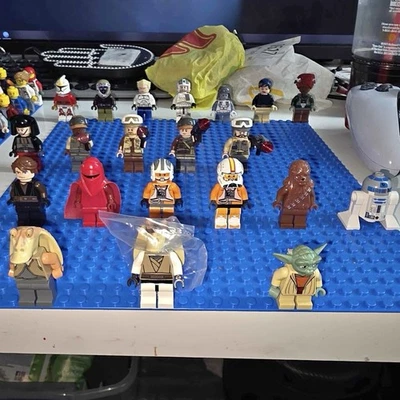 Star wars Lego figures - Image 1 of 4