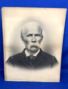 C.1890 Kohle, Pastell Porträt viktorianischer Gentleman 20x16" Karton, MuSTacHe - Bild 1 von 9
