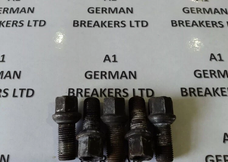 GENUINO 11-17 SKODA RAPID VW ASIENTO DE GOLF TOLEDO 5X 17MM PERNOS DE RUEDA TUERCAS Foto 1 de 1