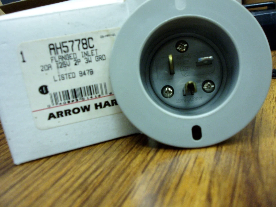 ARROW HART AH5778C FLANGED INLET 20A 125V 2P 3W GRD GRAY (QTY 10) - Image 1 of 4