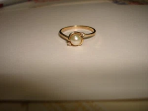 Vintage schöner 10k Gelbgold weiße Perle Diamant Akzent Ring Größe 6,25 - Bild 1 von 6