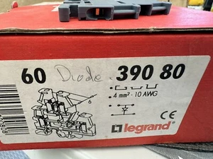 Legrand, 39080 Series Din Rail Terminal 4mm 10AWG With Diode - Picture 1 of 3