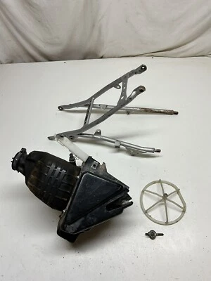 Honda CRF150R 2016 16 CRF150RB crf 150 rb caja de aire subchasis subchasis LEER DESCRIPCIÓN Foto 1 de 4