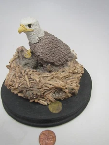 COLLECTIBLE USA NEST EAGLE with BABY DECORATION EARTH HOME 4 1/2"TALL - Picture 1 of 7