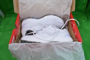 Scarpe donna Saucony,Progrid Integrity ST2 6.5,6 1/2 strette, bianche, nuove con scatola - Foto 1 di 6