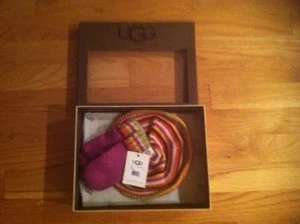 UGGS BABY GIRLS HAT AND MITTEN SET ORG. $55.00 SIZE 2 - 4 BNWT - Picture 1 of 1