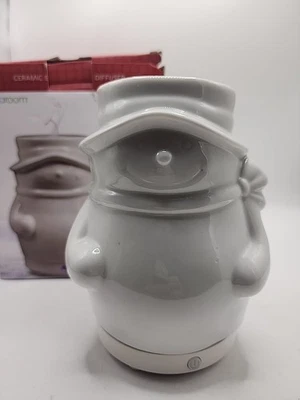 Difusor de aceites esenciales SpaRoom Holiday. Muñeco de nieve blanco de cerámica. ¡Probado! Foto 1 de 4