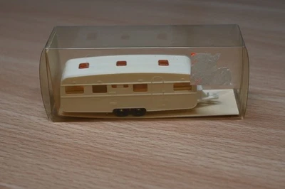 Remolque Wiking 14092 autocaravana (caravana/cámper) HO 1:87 Foto 1 de 3