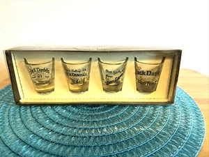Jack Daniels Old No. 7 Tennessee Whiskey Glasses Set Of 4 VINTAGE 1 1/2 oz. - Picture 1 of 7