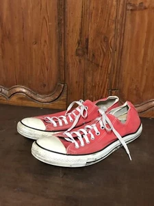 VTG Red Converse  All Star Canvas Low Sneakers Size 12 Martha’s Vineyard Retired - Picture 1 of 6