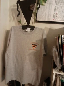 Princeton University 2005 Model Congress Staff T-Shirt Medium gently worn - Picture 1 of 5