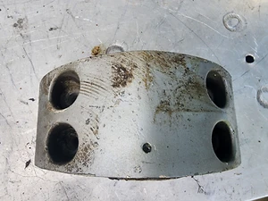 0340006 Evinrude Johnson Outboard Mount knuckel Bracket for 20" Shaft - Imagen 1 de 5