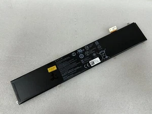 RC30-0248 Li-Ion Original Used Battery 15.4V 5209mAh/80Wh 4/Razer Blade 15 RZ09 - Picture 1 of 8