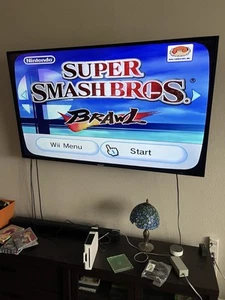 NINTENDO Wii CONSOLE BUNDLE COMPLETE WITH GAMES - Picture 1 of 6