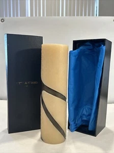 Patrick Coard Design Paris Amorphous Candle Shagreen Textured Wax & Brass Insert - Picture 1 of 7