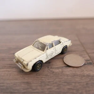 ERTL 1:64 Rolls Royce Silver Shadow Cannonball Run - Picture 1 of 4