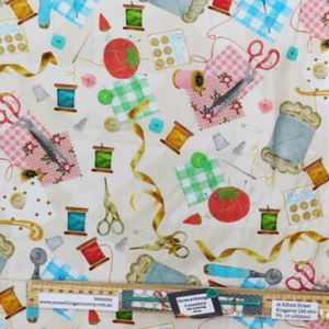 Patchwork Quilting Sewing Fabric Quilt Shop Allover 50x55cm FQ - Picture 1 of 6