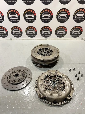 2013 AUDI A5 8T A4 A6 Q5 2.0TDi LUK DUAL MASS FLYWHEEL 0B2105266S - Image 1 of 4