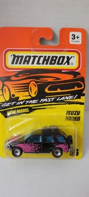 MATCHBOX # 56 (BLACK/pink) ISUZU RODEO MB273 (T32) - Image 1 of 2
