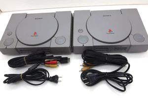 Playstation 1 console only SCPH-7000 system Lot of 2 ps1 Official Sony Japan - Picture 1 of 13