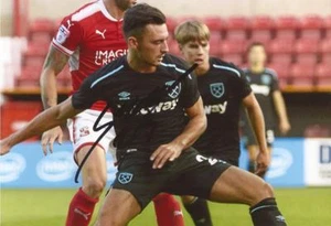 WEST HAM: SEAD HAKSABANOVIC SIGNED 6x4 ACTION PHOTO + COA - Bild 1 von 1