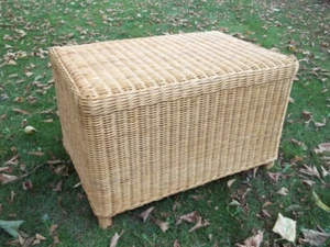 Sitzhocker, Fußhocker, Rattanhocker, naturfarbig - Bild 1 von 2
