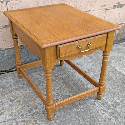 Lámpara lateral de madera maciza de roble Ethan Allen vintage estante de mesa mesita de noche Foto 1 de 4