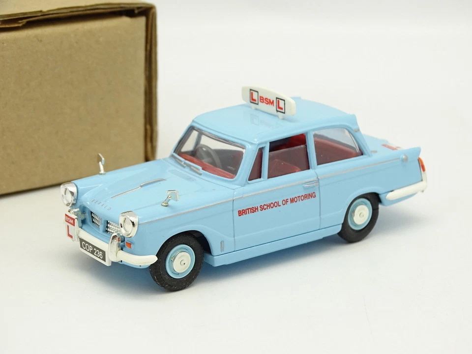 Vanguards Sb 1/43 - Triumph Herald Auto Scuola - Immagine 1 di 1