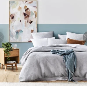 Home Republic Prism Quilted Soft Grey Quilt Cover king - Picture 1 of 6
