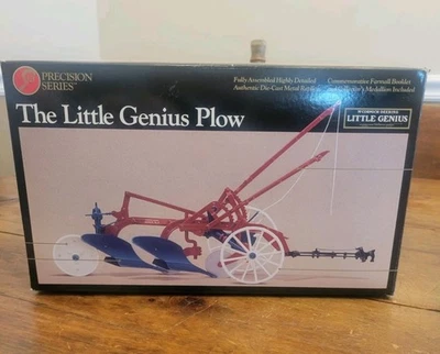 Ertl Precision Series 5 McCormick Deering 1/16 Little Genius No. 8 3 Bottom Plow - Image 1 of 4