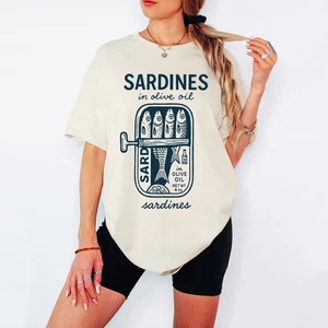 Sardinen in Olivenöl 4 Oz Meeresfrüchte Damen T-Shirt Vintage Dose Grafik - Bild 1 von 7