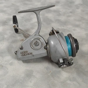 Vintage Daiwa Ball Bearing Spinning Reel Japan Tested Works - Picture 1 of 9