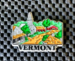 IMÁN RECUERDO GOMA ELEVADA VERMONT 2 1/4" X 1 3/4" NOS - Imagen 1 de 2