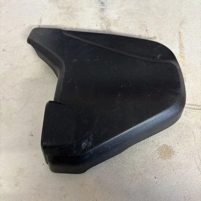 Cubierta de draco derecho Honda Valkyrie 2014 GL1800C moldura de motor plástico OEM Foto 1 de 4