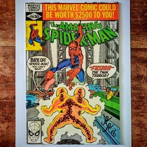 SIGNED by John Romita Jr. / Amazing Spider-Man 208 / Marvel 1980 / Near Mint - Picture 1 of 6
