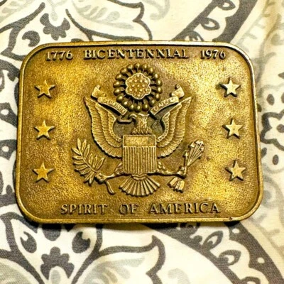 Hebilla de latón vintage del ejército Foto 1 de 2