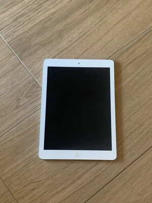 ipad air 1 generazione 32gb silver - Immagine 1 di 3