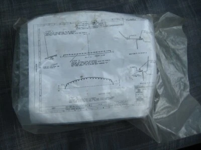 Nuevo de Lote Antiguo Cadillac Delantal Cenefa Inferior Cupé Delantero para CTS 25813624 MUY RARO SELLADO Foto 1 de 3