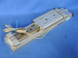Mesa deslizante lineal SMC MXW16-125B - Imagen 1 de 6
