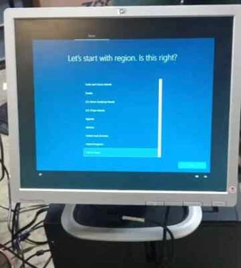 HP Compaq LA1751g 17" LCD Monitor Display 1280 x 1024 - Picture 1 of 5