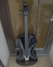 Cello 4/4 m. Tasche & Bogen -- SCHWARZ GOTHIC COOL