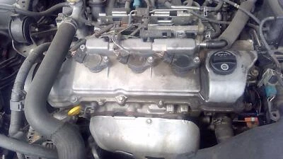 04 05 06 07 08 Cubierta de válvula delantera izquierda Toyota Solara OEM 3,3 L Foto 1 de 4