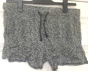 Reclaimed Vintage Jersey Shorts drawstring white little black dots size 8 - Picture 1 of 9