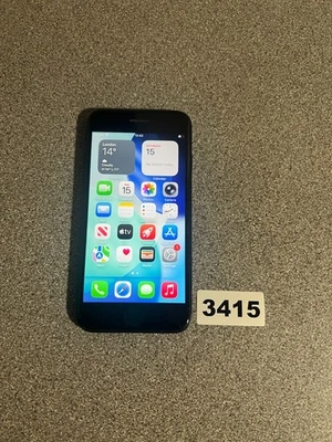 Apple iPhone SE 2020  2nd Generation 64GB Black UNLOCKED 76% BH - Image 1 of 4